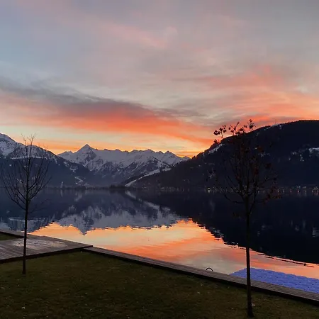 Lasch In Adler Including The Zell Am Summer Card 卡普伦