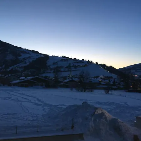 Lasch In Adler Including The Zell Am Summer Card 卡普伦